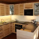 Lilly Chalet- With Private Sauna, Close To Lifts Apartment