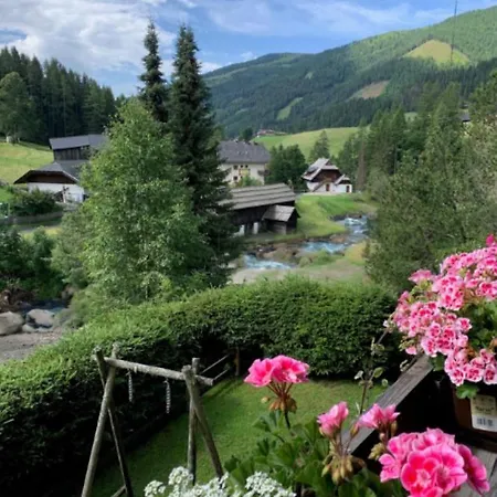 Lilly Chalet- With Private Sauna, Close To Lifts Appartement Bad Kleinkirchheim