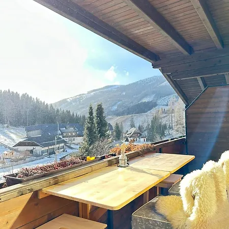 Lilly Chalet- With Private Sauna, Close To Lifts Bad Kleinkirchheim