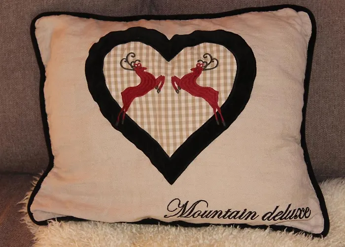 Lilly Chalet- With Private Sauna, Close To Lifts Bad Kleinkirchheim