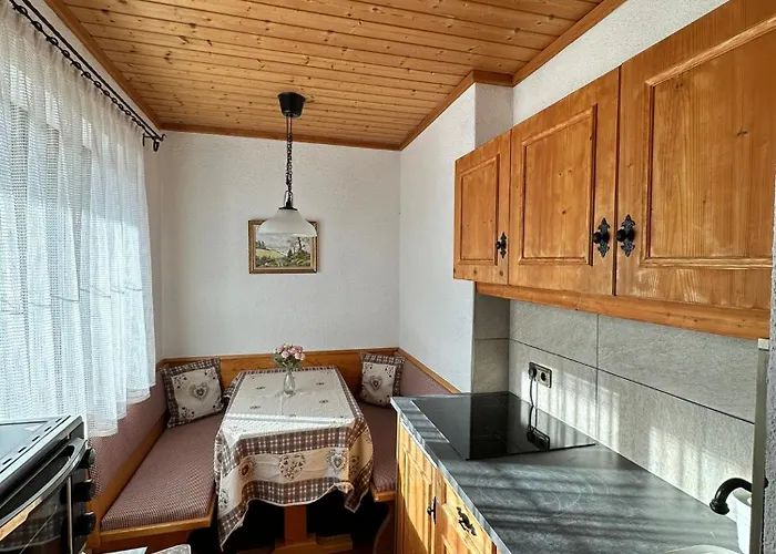 Lilly Chalet- With Private Sauna, Close To Lifts Appartamento Bad Kleinkirchheim