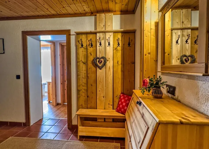 Lilly Chalet- With Private Sauna, Close To Lifts * Bad Kleinkirchheim